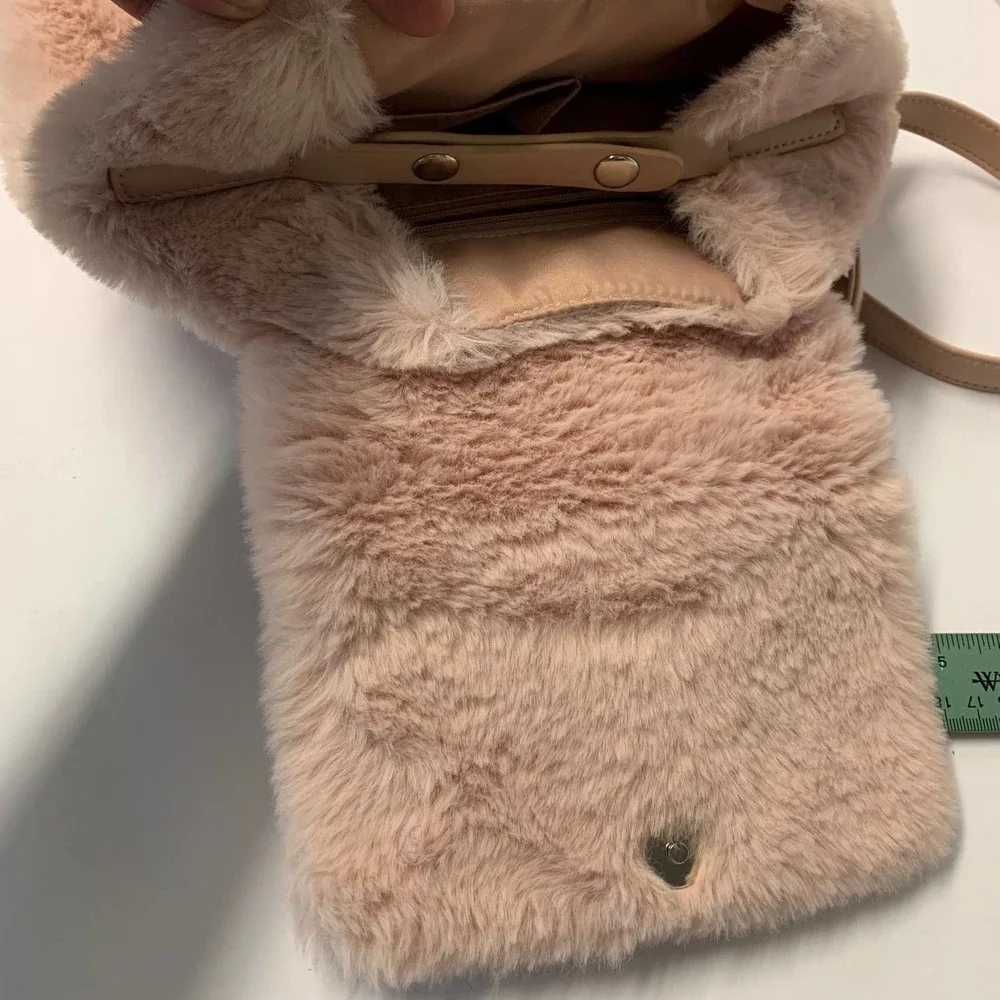 T-SHIRT‎ & JEANS Pink Faux Fur Purse/Backpack